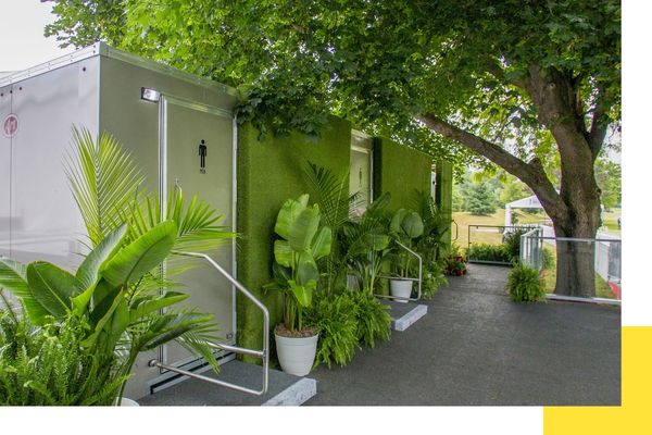 luxury bathroom trailer set up at event